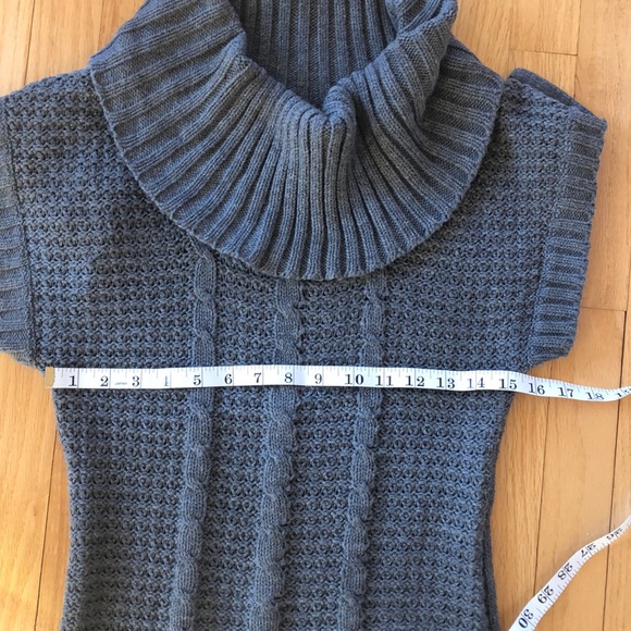 Cowl neck longer sweater - Picture 12 of 12